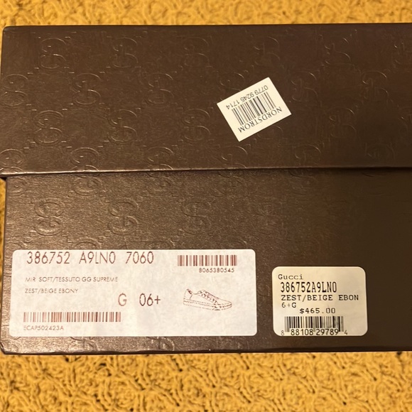 Gucci sneakers fits like M 8.5 - Picture 9 of 9